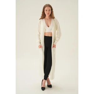 135 Uzun Hırka Beyaz