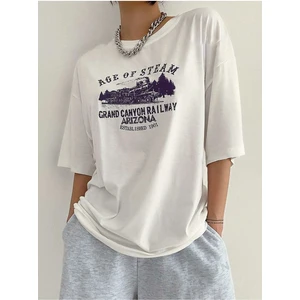 Kadın Beyaz Age Of Steam Baskı Oversize Tişört