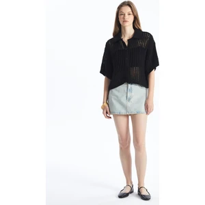 Verona - Ajurlu Gömlek Yaka Kısa Kol Relax Fit Triko Gömlek - Siyah Renk