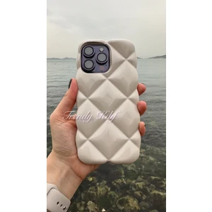 Trendy Kılıf iPhone 15 Pro Max Uyumlu Krem Baklava Puff
