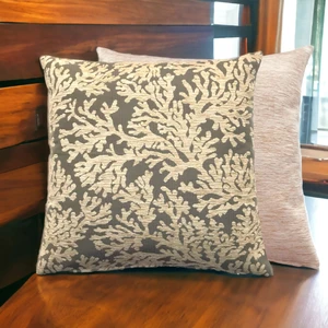 Pillows Store Mercan Desenli Krem Kırlent Kılıfı Seti -2 Adet 45CM*45CM
