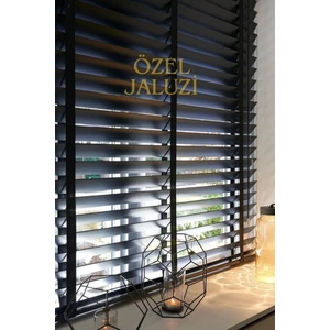 Özel Jaluzi Siyah 50 Mm Ahşap Görünümlü Jaluzi