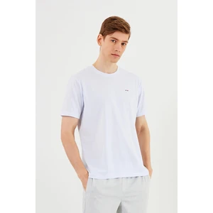Erkek Bisiklet Yaka T-Shirt %100 Pamuk Nakış Detaylı Basic Beyaz Tişört