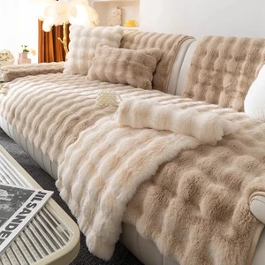 Baladi Home Kalın Tavşan Peluş Üç Kişilik Koltuk Örtüsü ( 80*190CM ) Sadece Oturma Alanı Için