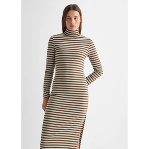 Çizgili Uzun Elbise