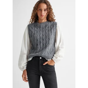 Mango Yırtmaçlı Dar Jean