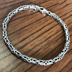 Takı Dükkanı Gümüş Erkek Bileklik Yuvarlak Kral Model 5 mm 18 gr msb05