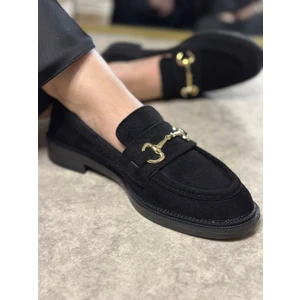 Günlük Kadın Siyah Loafer Klasik Desenli Taban Tokalı Oval Burunlu Makosen Ayakkabı 120