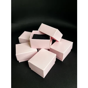 Örün Matbaa Pembe Renk Süngerli Yüzük Kutusu 5,5x4,5x3,5cm - 15 Adet Yapılı Kutu olarak Sevk