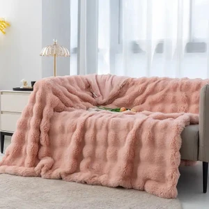 Baladi Home Tek Kişilik Kalın Tavşan Peluş Tv Battaniyesi (1 Adet) Çok Yumuşak