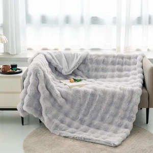 Baladi Home Tek Kişilik Kalın Tavşan Peluş Tv Battaniyesi (1 Adet) Çok Yumuşak