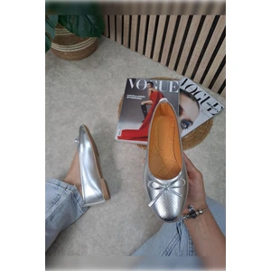 Günlük Kadın Babet Oval Burunlu Fiyonklu Krokodil Rahat Kalıp Tırtıklı Taban Balerin Ayakkabı 112