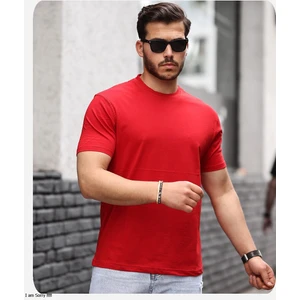 Pamuklu Sıfır Yaka T-Shırt