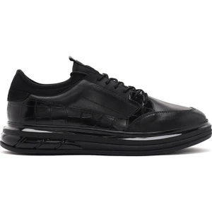 Erkek Siyah Bağcıklı Deri Casual Sneaker 24SFD636018