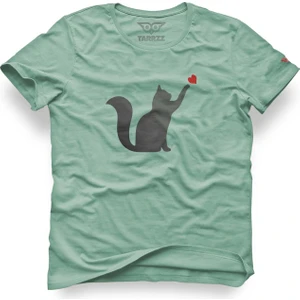 Kedi ve Kalp Tasarım Tişört