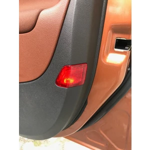 Ford Fiesta Kapı Içi Döşeme Reflektör Kapağı Sağ 2013-2018
