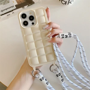 Apple iPhone 13 Pro Max Uyumlu Kılıf Zebana Boyun Askılı Rope Silikon Kılıf Krem Rengi