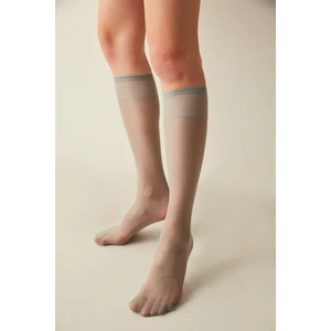 Mat 20 Pantolon Çorabı