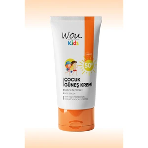 Kıds Yüksek Koruma Etkili SPF50+ Çocuk Güneş Kremi 50ML