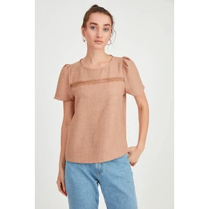 Güpürlü Kısa Kol Bluz