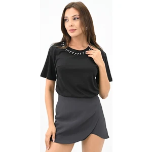 Kadın Bisiklet Yaka Taş Detaylı T-Shirt 1749-4-24