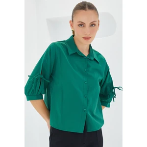 Kadın Kol Detaylı Zümrüt Yeşili Crop Gömlek 20246