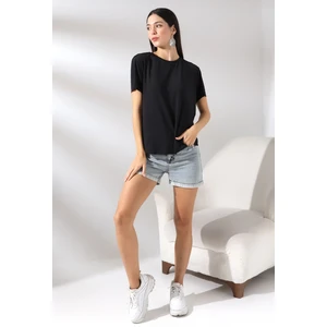 Kısa Kol Yumuşak Dokulu Dökümlü T-Shirt 21638 Siyah