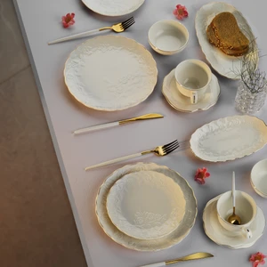 Bella 6 Kişilik 32 Parça Kahvaltı Takımı