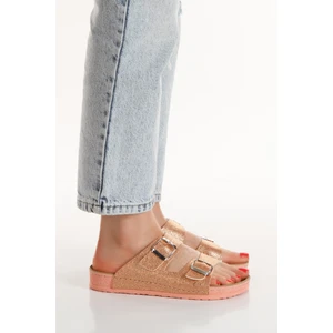 Çift Bantlı Tokalı Ortopedik  Taban Yanları Dikişli Kadın Terlik