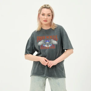 Owut Collection Kadın Antrasit Yıkamalı Baskı Detaylı Bisiklet Yaka T-Shirt