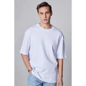 Oversize Geniş Kesim Pamuklu Yumuşak Dokulu Basic Bisiklet Yaka Beyaz Tişört
