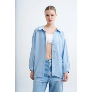 Kadın Düşük Omuzlu Owersize Gömlek Açık Mavi
