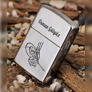 İşte Bu Kişiye Özel Isimli Benzinli Zippo Çakmak Gri Osmanlı Tuğrası Tasarımlı
