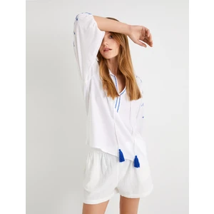 Etnik Nakışlı Bluz Yakası Püskül Detaylı