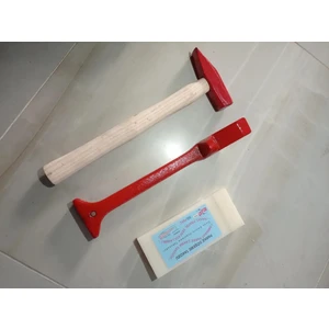 İnan Yapı Laminant Parke Profosyonel Usta Seti Polyamid Döşeme Takozu 2 cm*17 cm, Çekiç 500 Gr ve Çektirme Demiri 3 cm*32 cm