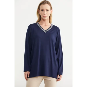 Yaka Detaylı Uzun Kol Tişört - Lacivert