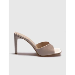 Bej Saten Kadın Topuklu Terlik