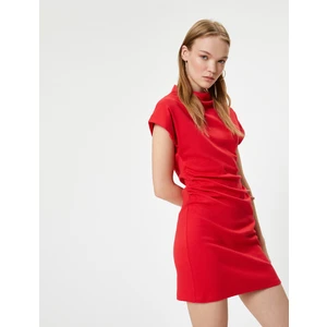 Mini Elbise Dik Yaka Kısa Kısa Kollu Drapeli