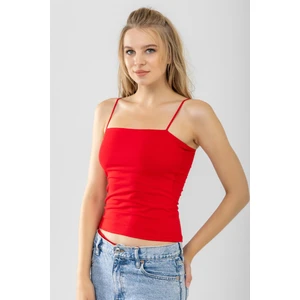 Kadın Ince Ip Askılı Pamuklu Basic Atlet Kırmızı