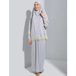 Iki Parça Kadın Namaz Elbisesi