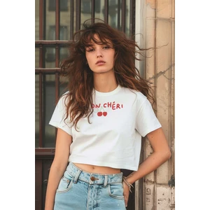 Mon Cheri Oversize Kadın Crop T-Shirt Beyaz