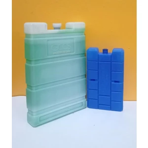 Alman Malı Büyük Buz Aküsü 72 Saat Korumalı 1 Litre Yeşil Jel Sıvılı Dünyanın En Iyi Ice Box Kaseti