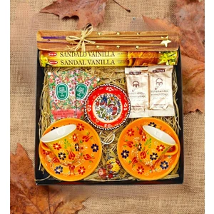 Fiorella Gift El Yapımı Çini Fincan Seti & Çini Ikramlık & Çini Anahtarlık & Kahve & Tütsülük ve 1 Paket Tütsü & Hediye Seti & Hediye Kutusu & Doğum Günü & Sevgili & Yeni Iş Terfi