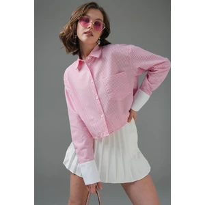Pembe Çizgili Crop Gömlek