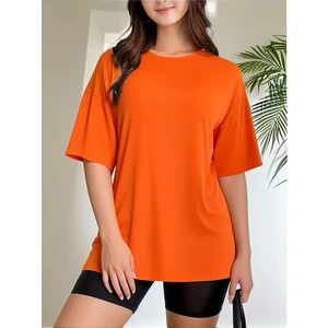 Kadın Basic Bisiklet Yaka Salaş Oversize Boyfriend T-Shirt