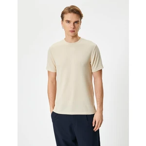 Slim Fit Tişört Bisiklet Yaka Kısa Kollu Dokulu