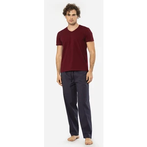 V Yaka Kısa Kol T-Shirt ve Cepli Ekoseli Alt Pijama Takım