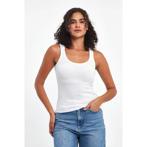 Kadın Beyaz Fitilli Görünümlü Askılı Kalın Basic Atlet Bluz