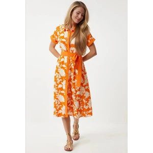 Kadın Oranj Krem Kuşaklı Çiçek Desenli Düğmeli Yazlık Viskon Elbise HZL24S-BD124551