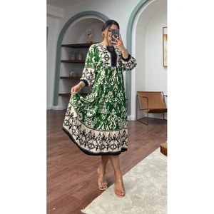 Şems Fashion Viskon Kumaş Desenli Boyundan Bağcıklı Normal Kalıp Elbise Uzun Elbise Elbise